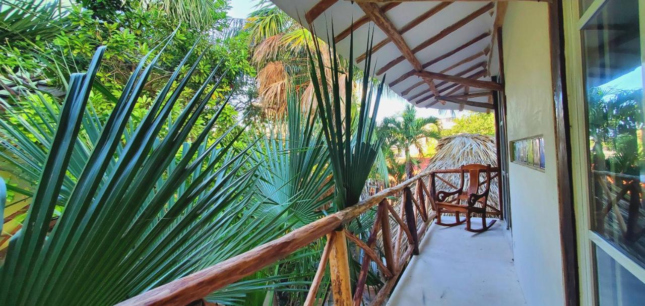 Layla Guesthouse Puerto Morelos Kültér fotó