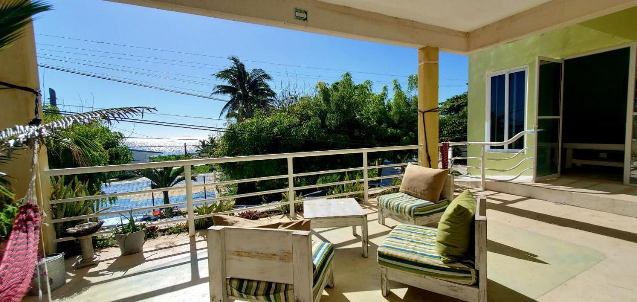Layla Guesthouse Puerto Morelos Kültér fotó